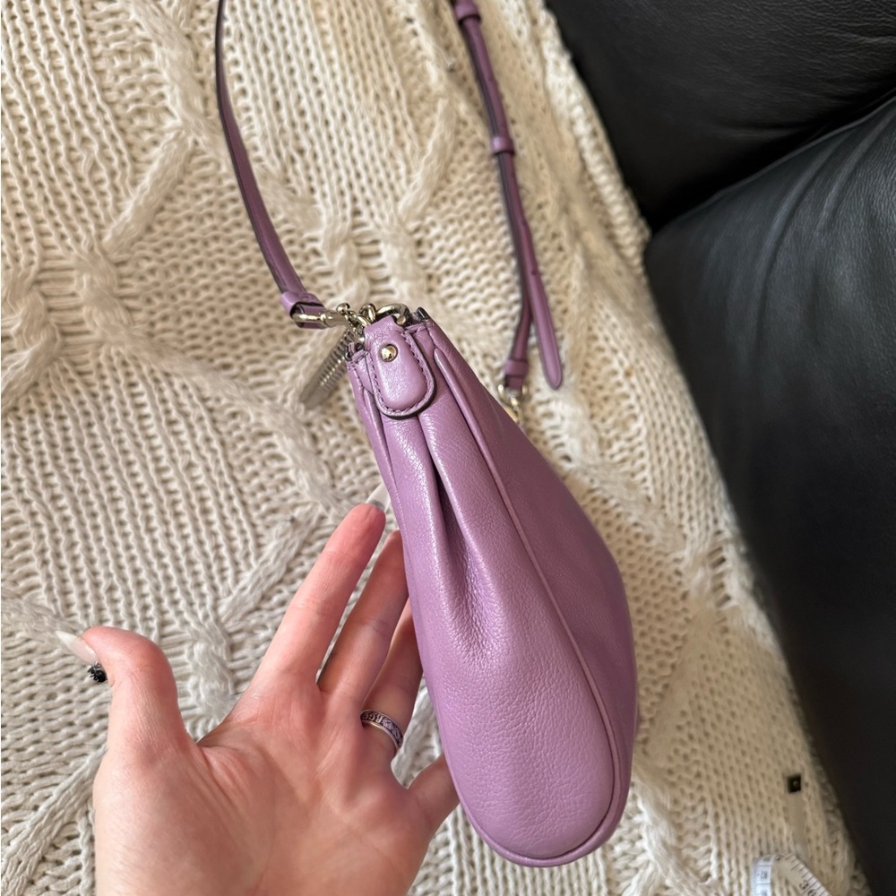 Coach Purple Lilac Leather Shoulder Bag with Chain Strap - Picture 15 of 16